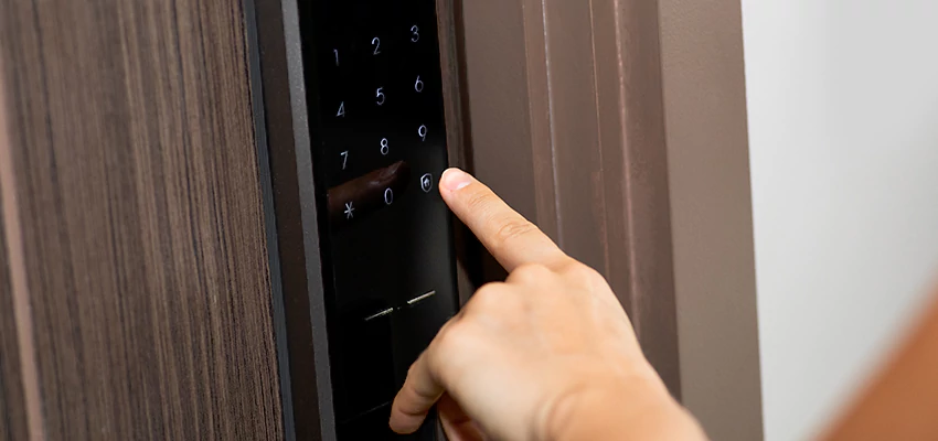 Smart Electric Locks Replacement Services in Alafaya, FL