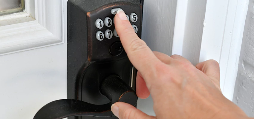 High-security Code Lock Ideas in Alafaya, Florida
