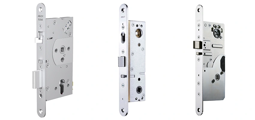 ASSA-Abloy Locks Hinge Repair in Alafaya, Florida