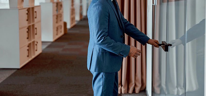 Commercial Glass Door Locks in Alafaya, FL