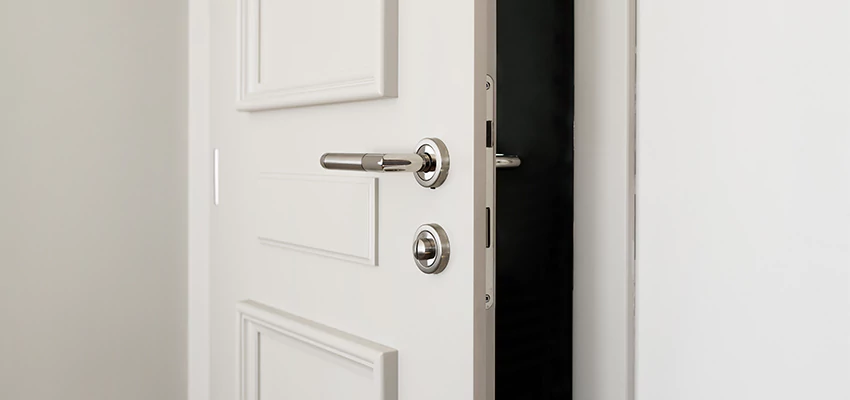 Folding Bathroom Door With Lock Solutions in Alafaya, FL