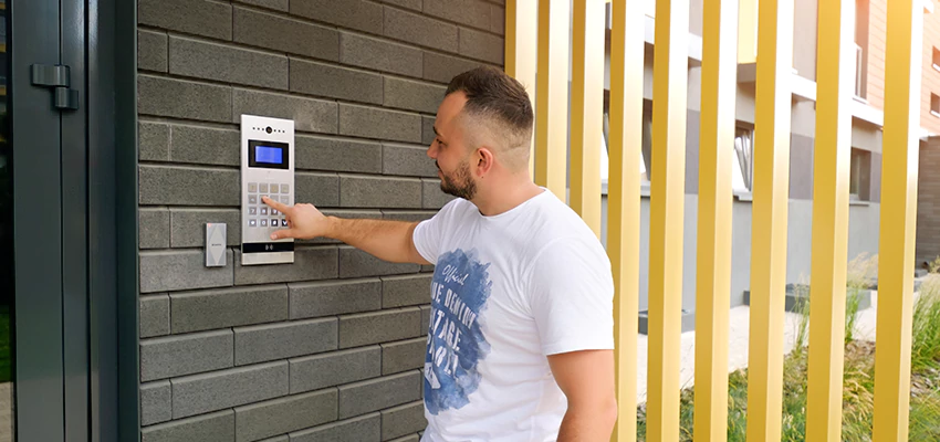 Locksmith Company For Smart Lock System Installation in Alafaya, Florida